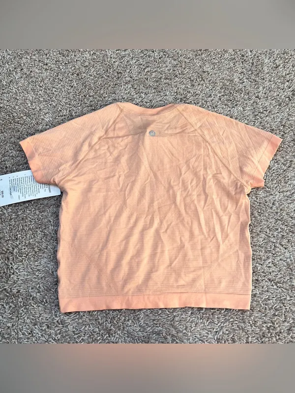 Lululemon Swiftly Cropped Short Sleeve 2.0 - Peach Bellini - Image 3