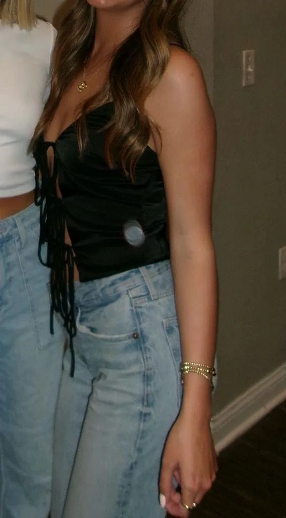 Black Top - Image 2
