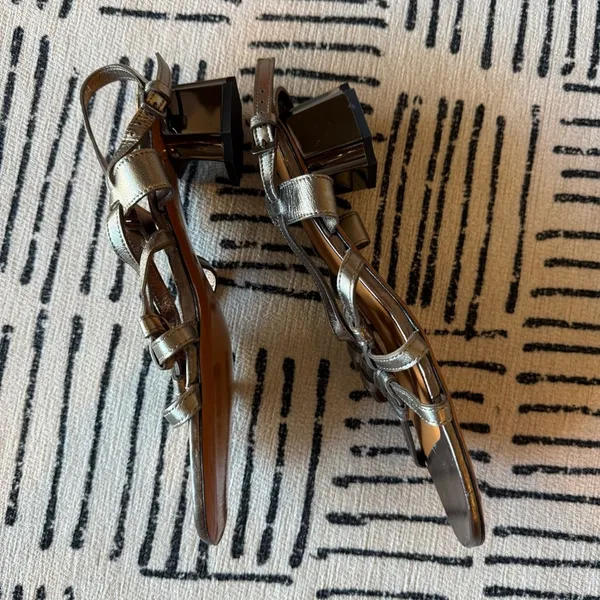 Robert Clergerie Metallic Silver Sandals Size 7 TWO LEFT SHOES - Image 3