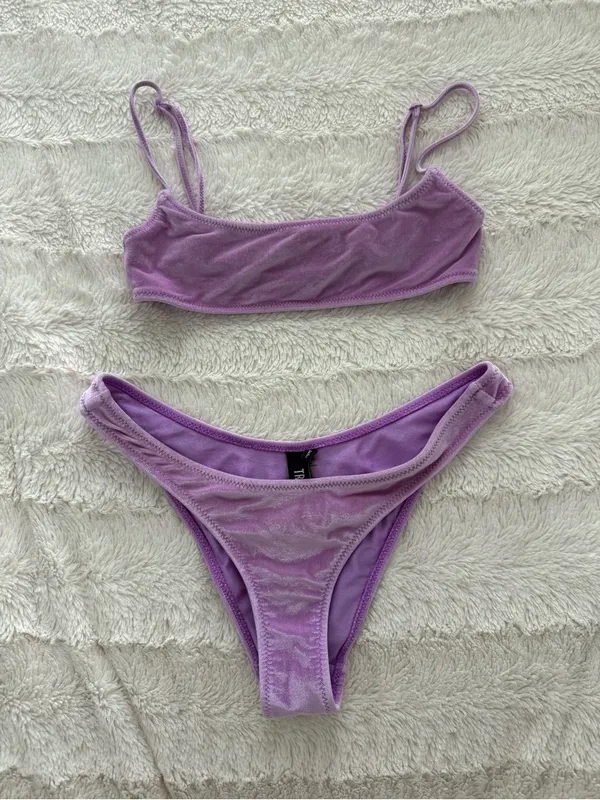 Triangl Lilac Velvet Bikini Set - Two-Piece Swimsuit, Size XS Top and Small Bottom - Image 2