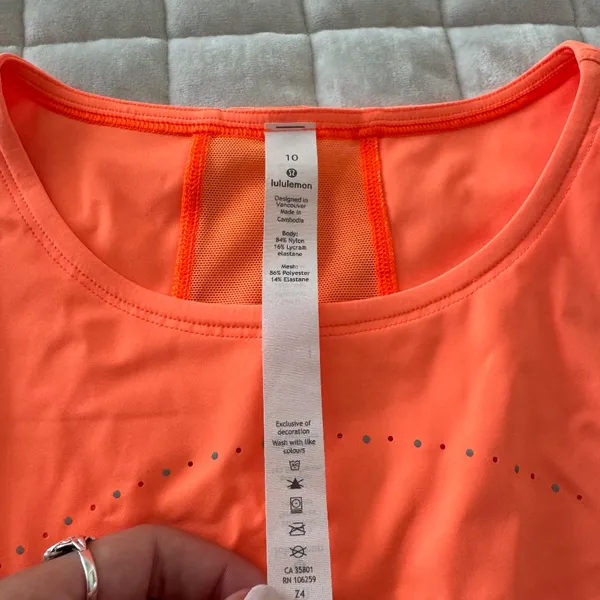 Lululemon Hotty Hot Cropped Tank Highlight Orange - Image 3