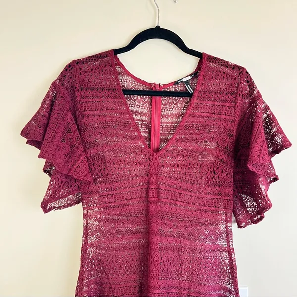 Marissa Webb Cybil Maroon Lace Flutter Sleeve Dress Size Small Sheer Lace Drama - Image 9