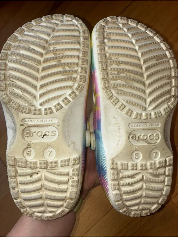 CROCS Classic Clog - Yellow Multi Tie-Dye - Image 5