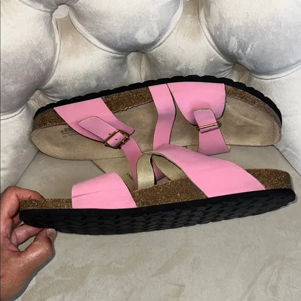 Cliffs by WHITE MOUNTAIN Pink Double Buckle Sandals Size 9M‎ - Image 8