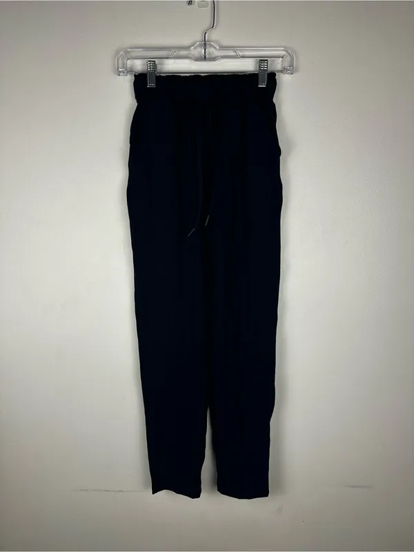 Lululemon Keep‎ Moving Pant 7/8 High-Rise True Navy Women’s Sz 0 - Image 3