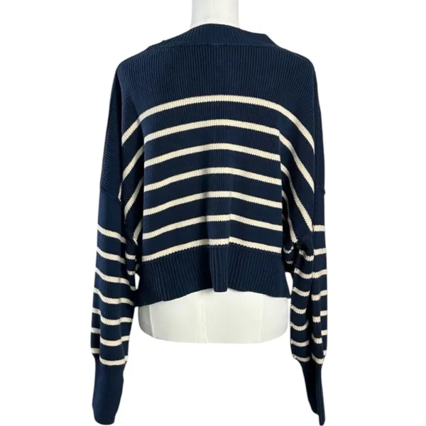 Free People Easy Street Stripe Crop Pullover Size Medium Navy Preppy Coastal - Image 8