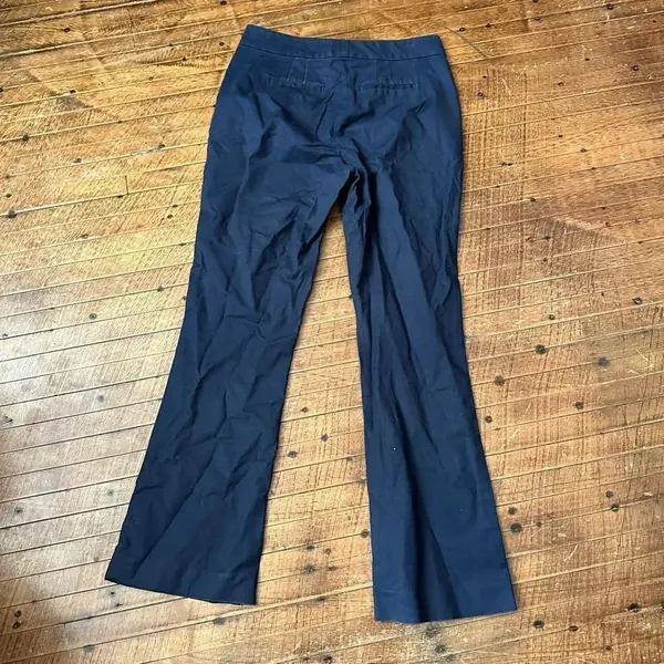 Boden navy blue flat front US6 business casual royalcore slacks - Image 4