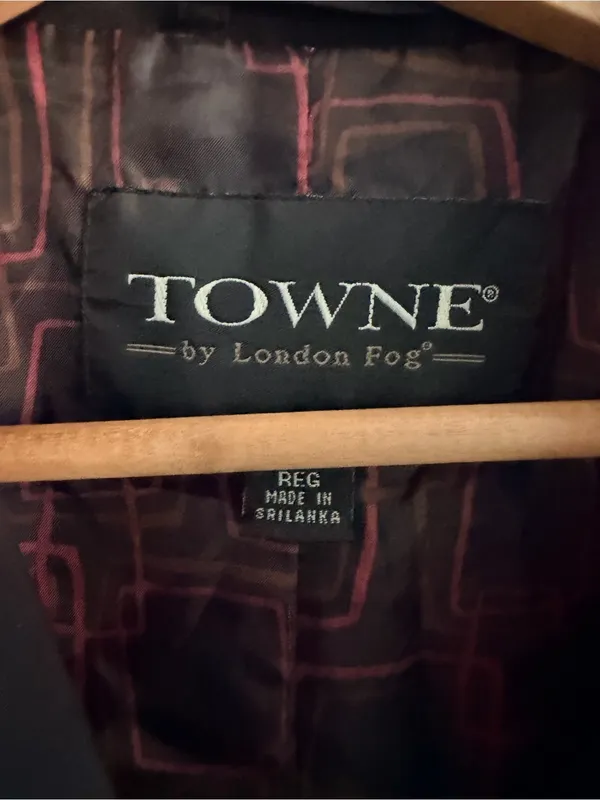 Towne Black Women's Long Trench Coat - Classic Single-Breasted - Image 3