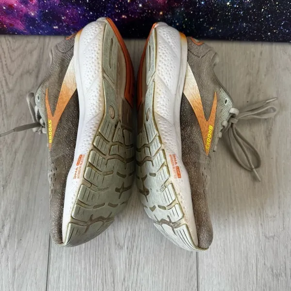 Brooks Ghost 16 Womens Size 7.5 White Orange Athletic Running Shoes‎ Sneakers - Image 5