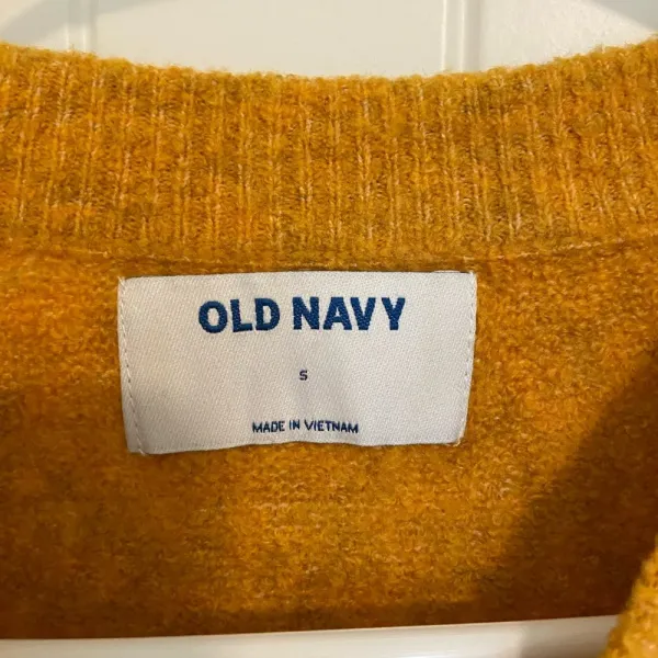 NWOT | Old Navy‎ women’s soft knit deep yellow sweater — small - Image 4