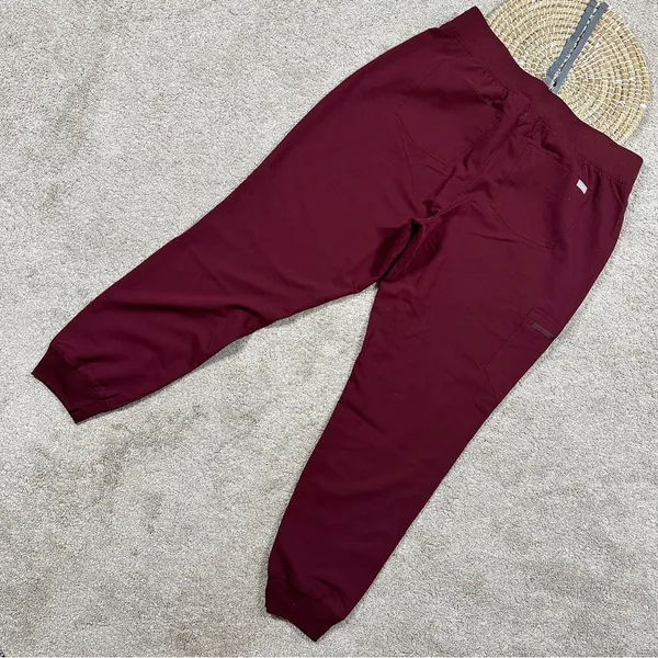 Figs Scrubs Set Zamora Jogger Pants XXLT & Rafaela Oversized Top Burgundy XL - Image 6