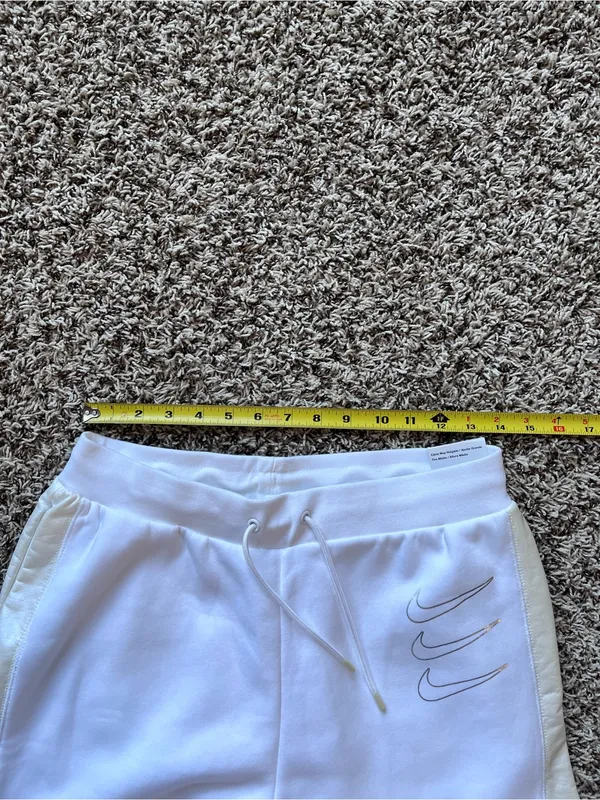 Nike Oversized Mid Rise Jogger Sweatpants - Image 12