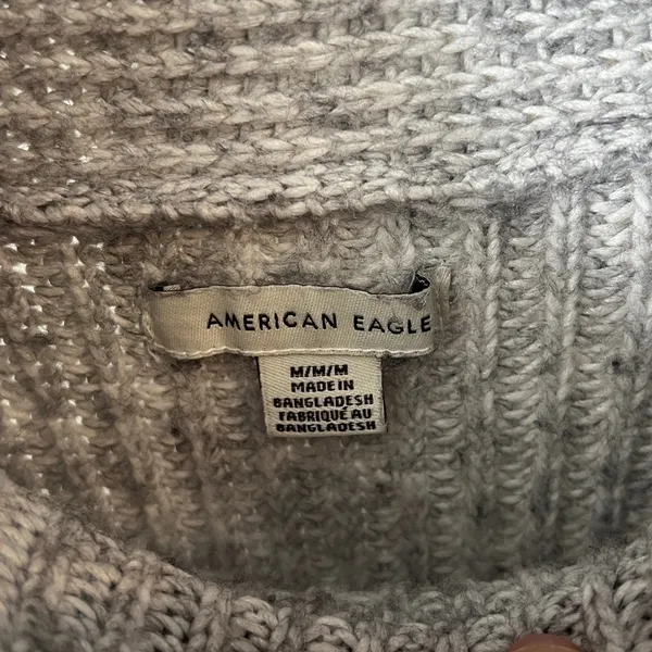 FINAL PRICE American Eagle Outfitters Two-Tone Gray Turtleneck Sweater - Image 2
