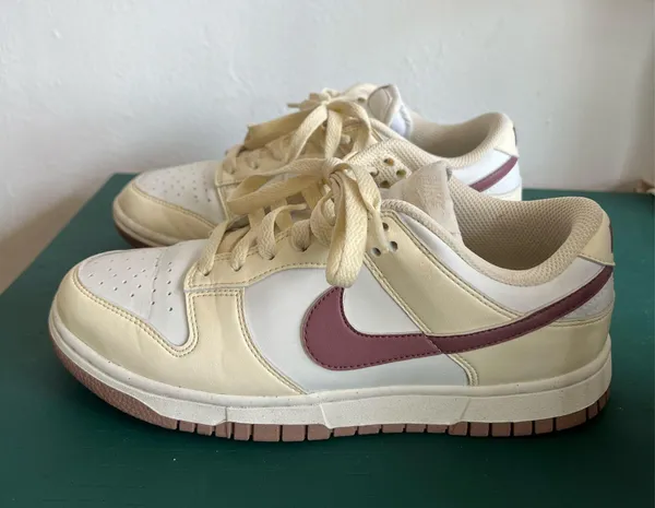 Nike Jordan 1 Low Women’s - Image 2