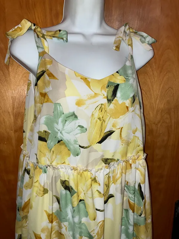 Hayden Yellow Floral Tie-Shoulder Maxi Dress -Size M - Image 4