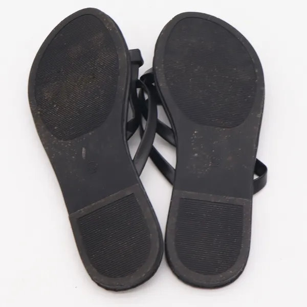 Caslon Sandals Womens 40 Strappy Toe Loop Black Flat Minimalist Excellent - Image 8