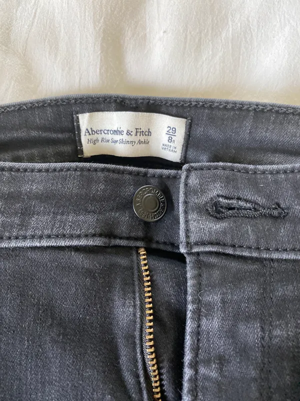 Black Jeans - Image 4