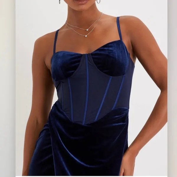 NWT Lulus Alluring Icon‎ Navy Blue Velvet Bustier Sleeveless Maxi Dress LARGE - Image 2