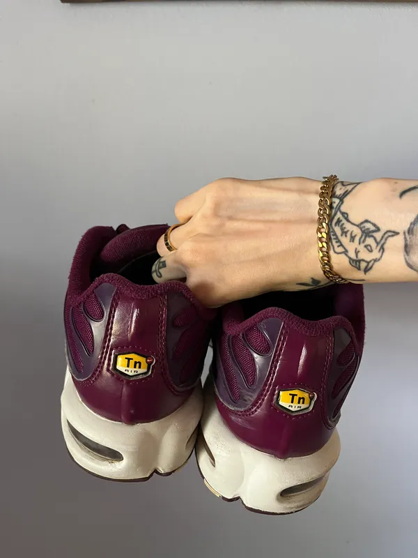 Wmns Air Max Plus TN ‘Bordeaux’ - Image 4