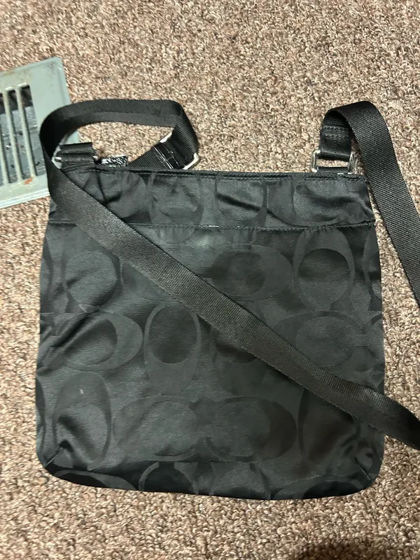 Coach Purse Crossbody - Image 2