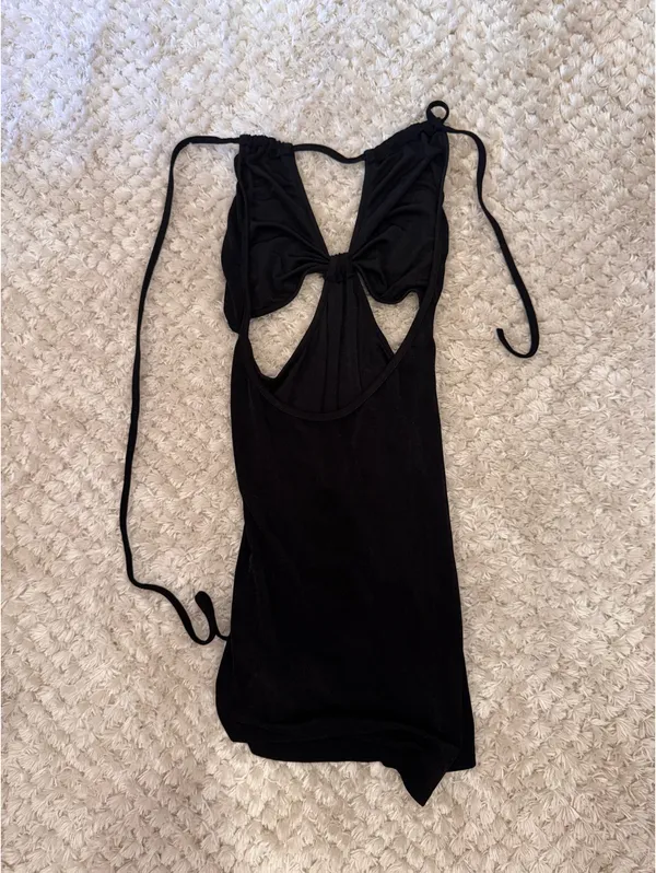 Amazon Cut-Out Bodycon Dress Black - Image 2