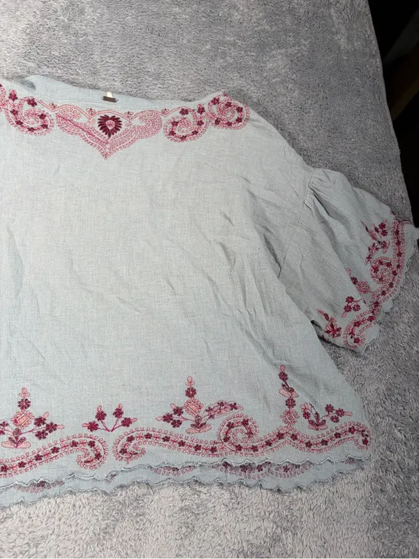 Free people Light Blue Embroidered Boho Top - Floral Accent large - Image 14