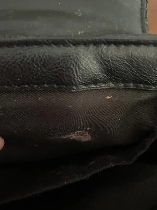 Black Croc-Embossed Shoulder Bag with Chain Strap Zara brand - Image 4