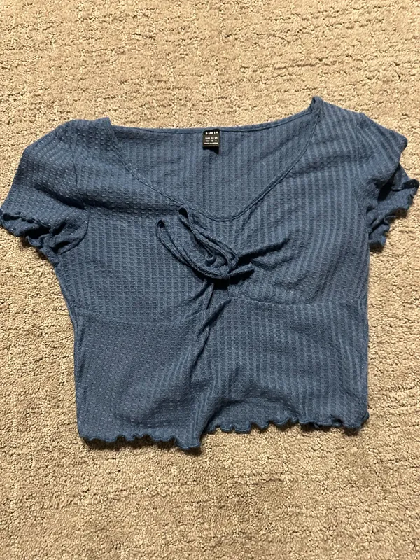 SheIn Blue Waffle Knit Tie Front Crop Top Size M - Image 3