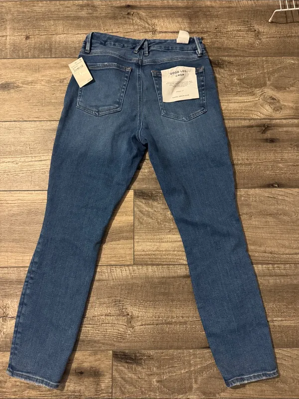 Good American Medium Blue Distressed Skinny Jeans - Image 4