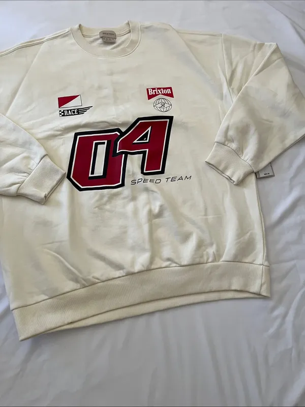 Brixton Cream Pullover with Tan Label Red Size M - Image 3
