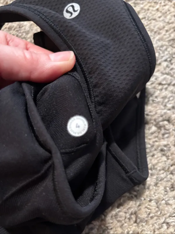 Lululemon Ebb to Train Bra size 4 - Image 5
