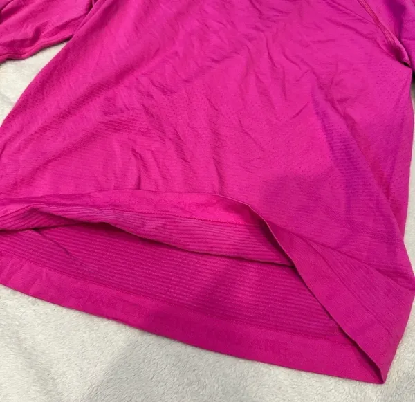 Lululemon sweatshirt  - Image 5