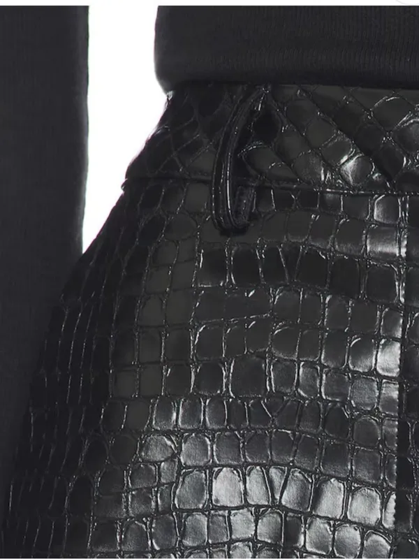 Zara black faux leather crocodile mini shorts Size XL #leather #biker - Image 3