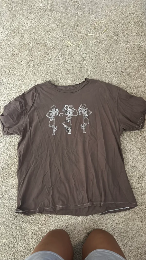 Tillys Oversized Tee - Image 3