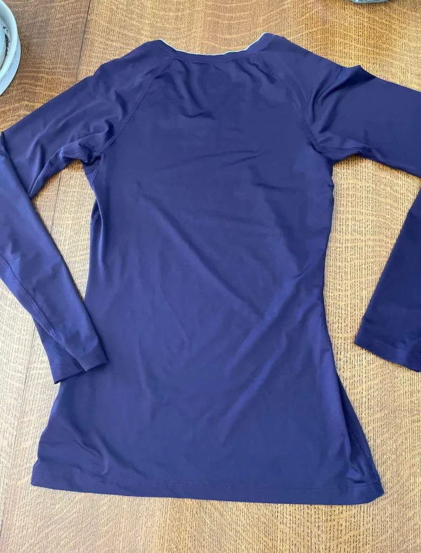 Nike Long Sleeve - Image 2