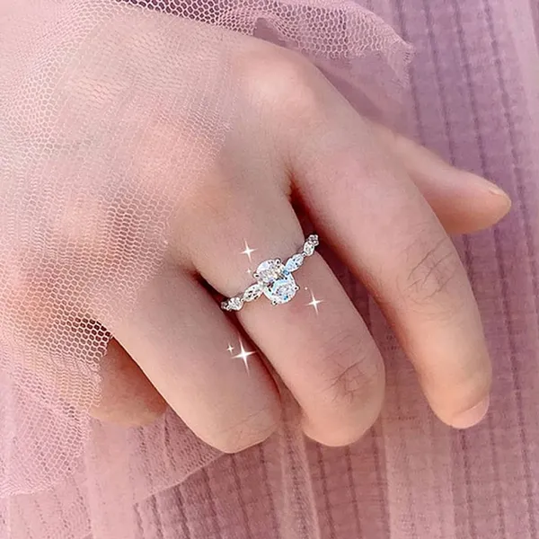 NEW Women's 2Ct Oval Simulated Diamond 14k‎ White Gold Plated Ring Size 7 - Image 11