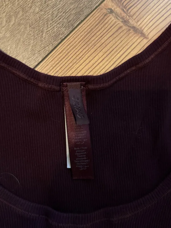 SKIMS Cotton Rib Tank Currant - Image 3
