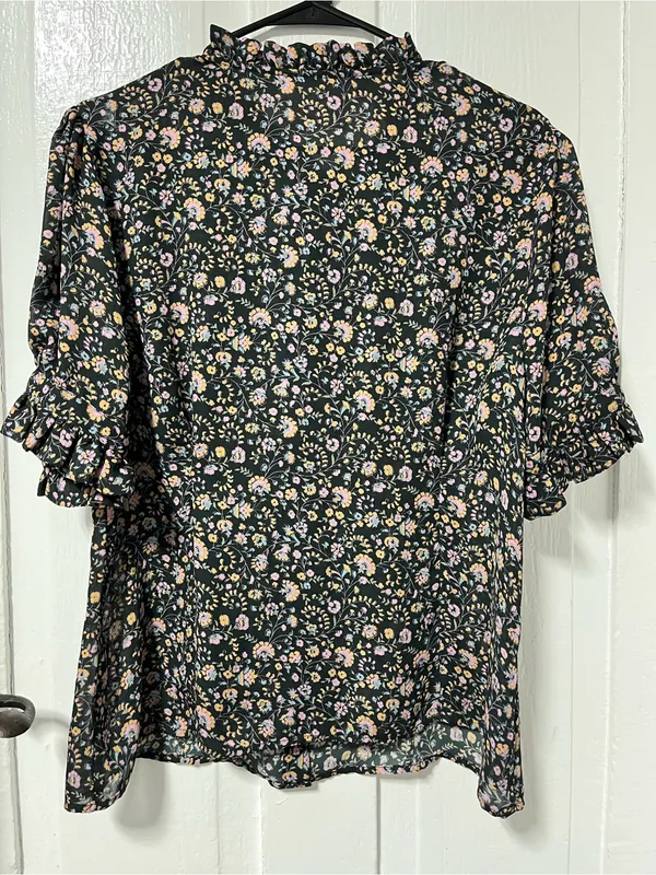 Selkie The Bistro button down Blouse in Ditsy Dark Green Floral Top - Image 3