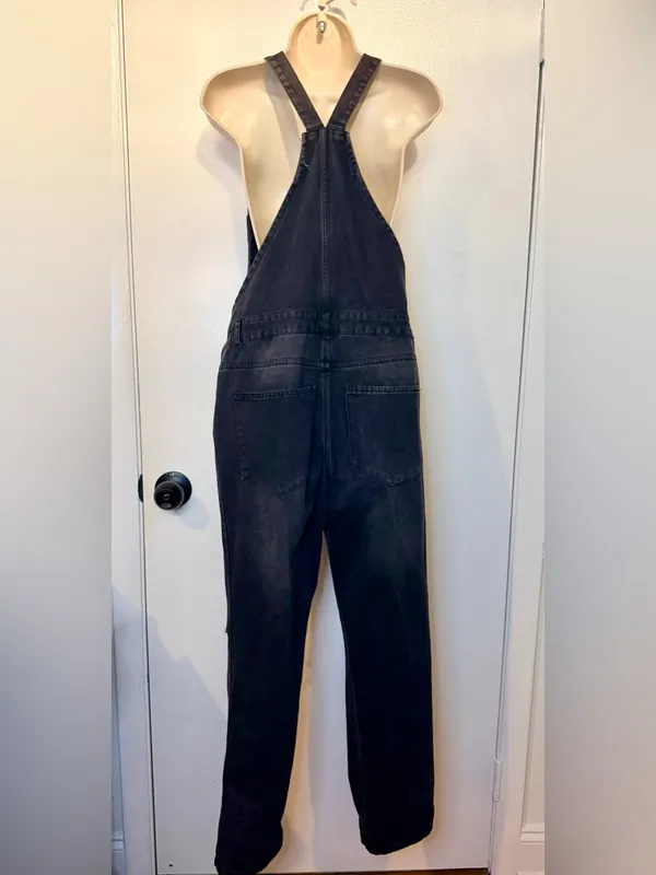 Love Tree Denim Overalls Size M Dark Wash Distressed Black Gray Overalls - Image 13
