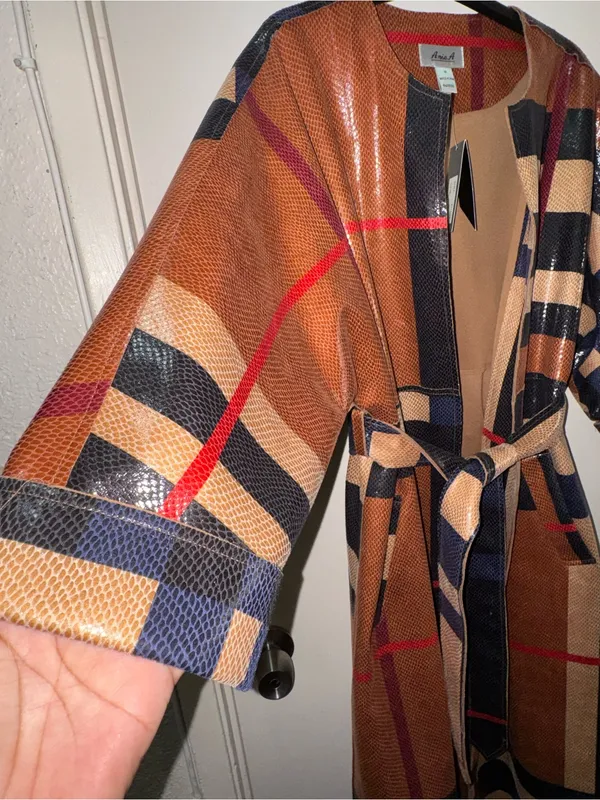 Plaid Belted Utility Trench Coat in Brown and Black - Image 6