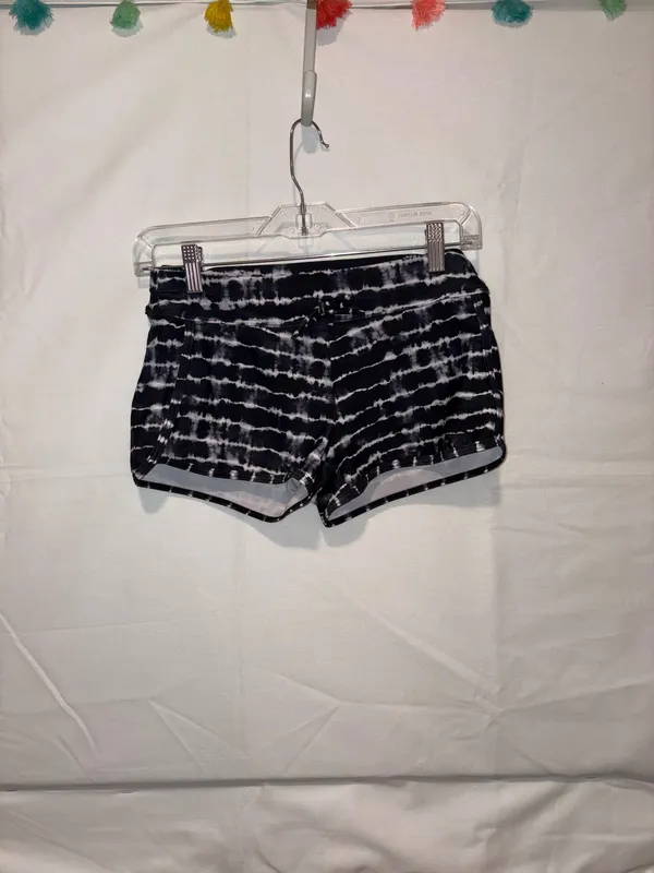 Athleta Tie Die low rise swim shorts - Image 2