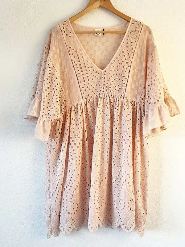 Anthropologie Akemi + Kin Brooke Blush Pink Eyelet Swing Dress - Image 2