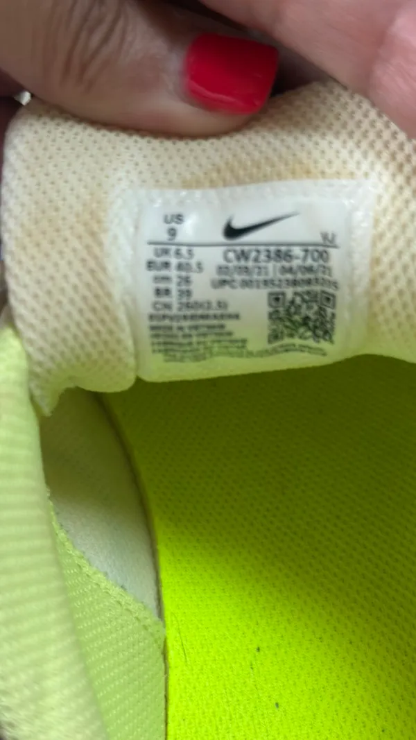 Nike Women’s Shoes - Image 3