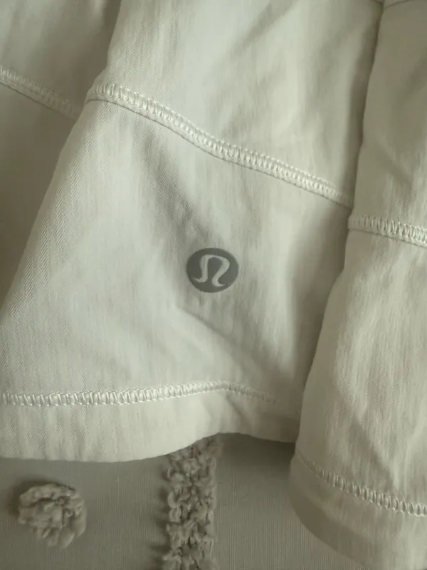 White lululemon skirt size 4 - Image 2