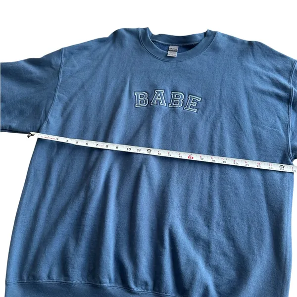 BABE‎ Women's Blue Crewneck Embroidered Sweatshirt XL NWOT - Image 3