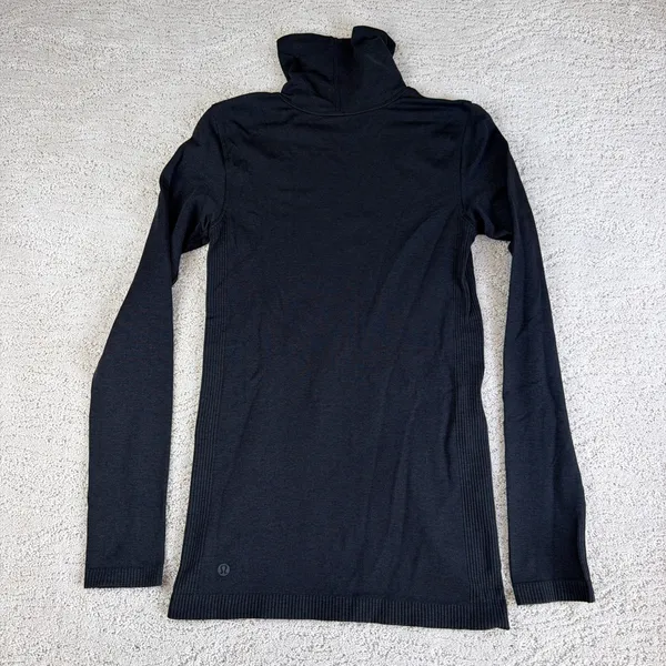 Women's Lululemon Size 6 Turtle Neck Base Layer Long Sleeve Athletic Running - Image 4