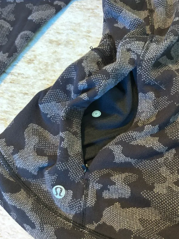 Lululemon Top Long Sleeve - Image 6