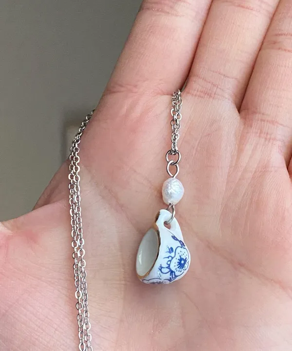 Handmade porcelain tea cup & freshwater pearl unique fun fairy antique style necklace🫖🍃🌀 - Image 7