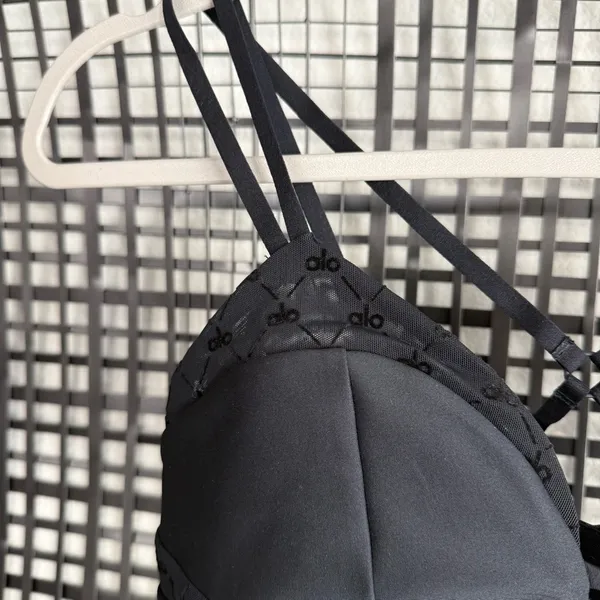 Celeste airlift mesh sports bra - Image 3