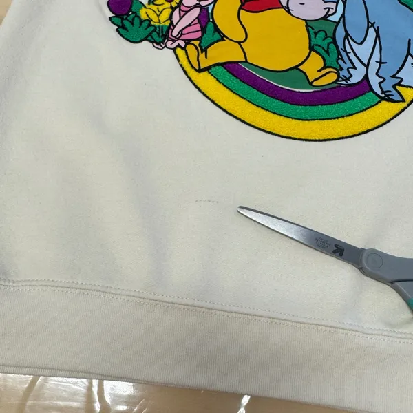 Disney Winnie the Pooh Eeyore Piglet Chenille Patch Sweatshirt Cream Large - Image 7